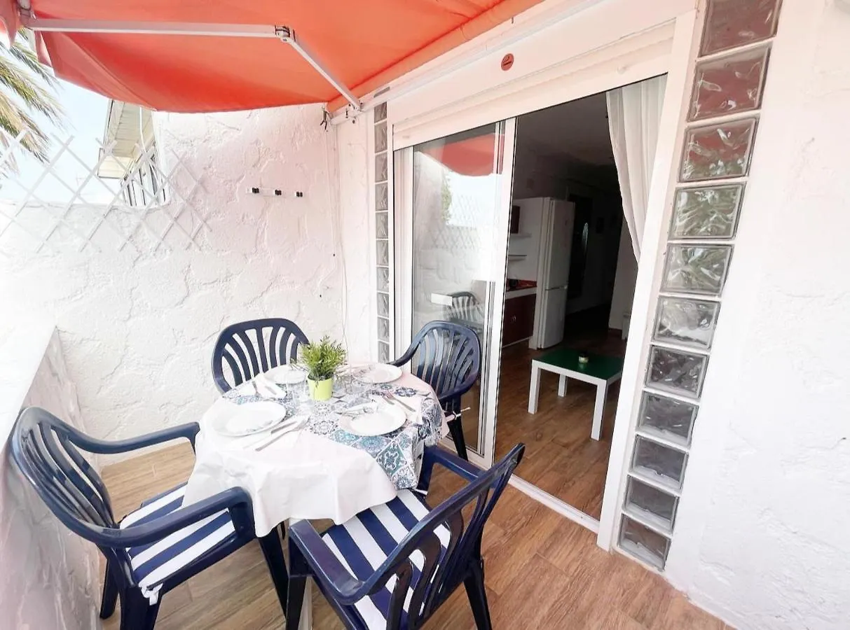 Happy Days, Central, Nice Terrace, Fast Internet Apartment Costa Del Silencio